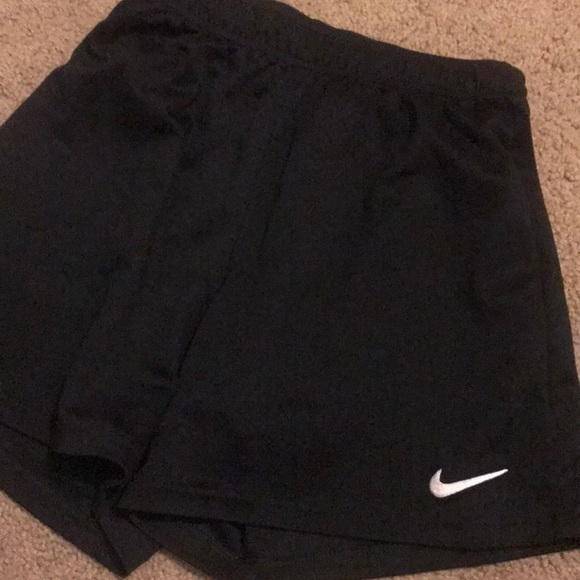 Nike shorts - Picture 3 of 3